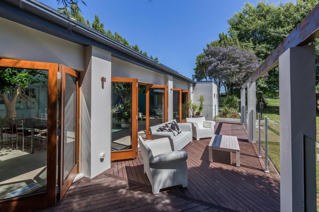 Bond Estate Luxury Accommodation Christchurch Exterior foto